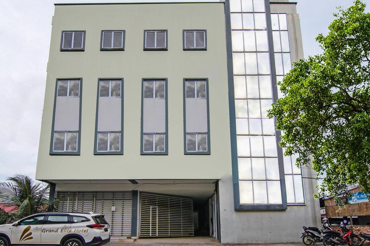 Oyo 92300 Koala House Hotel Pekanbaru Ngoại thất bức ảnh
