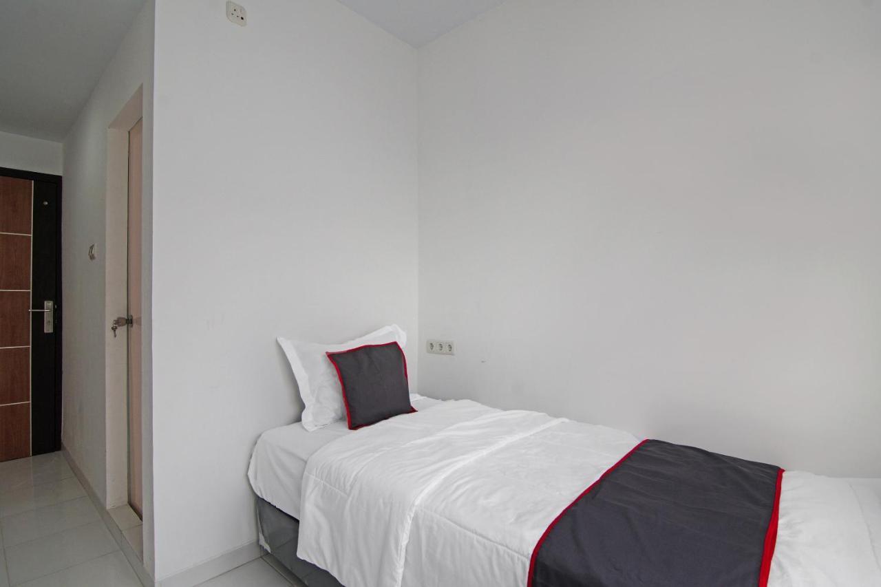 Oyo 92300 Koala House Hotel Pekanbaru Ngoại thất bức ảnh