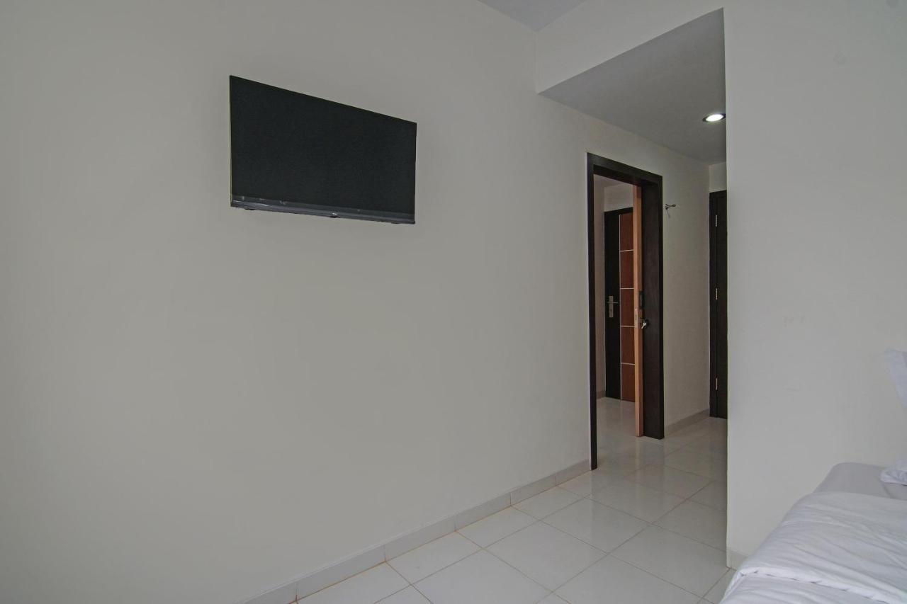Oyo 92300 Koala House Hotel Pekanbaru Ngoại thất bức ảnh