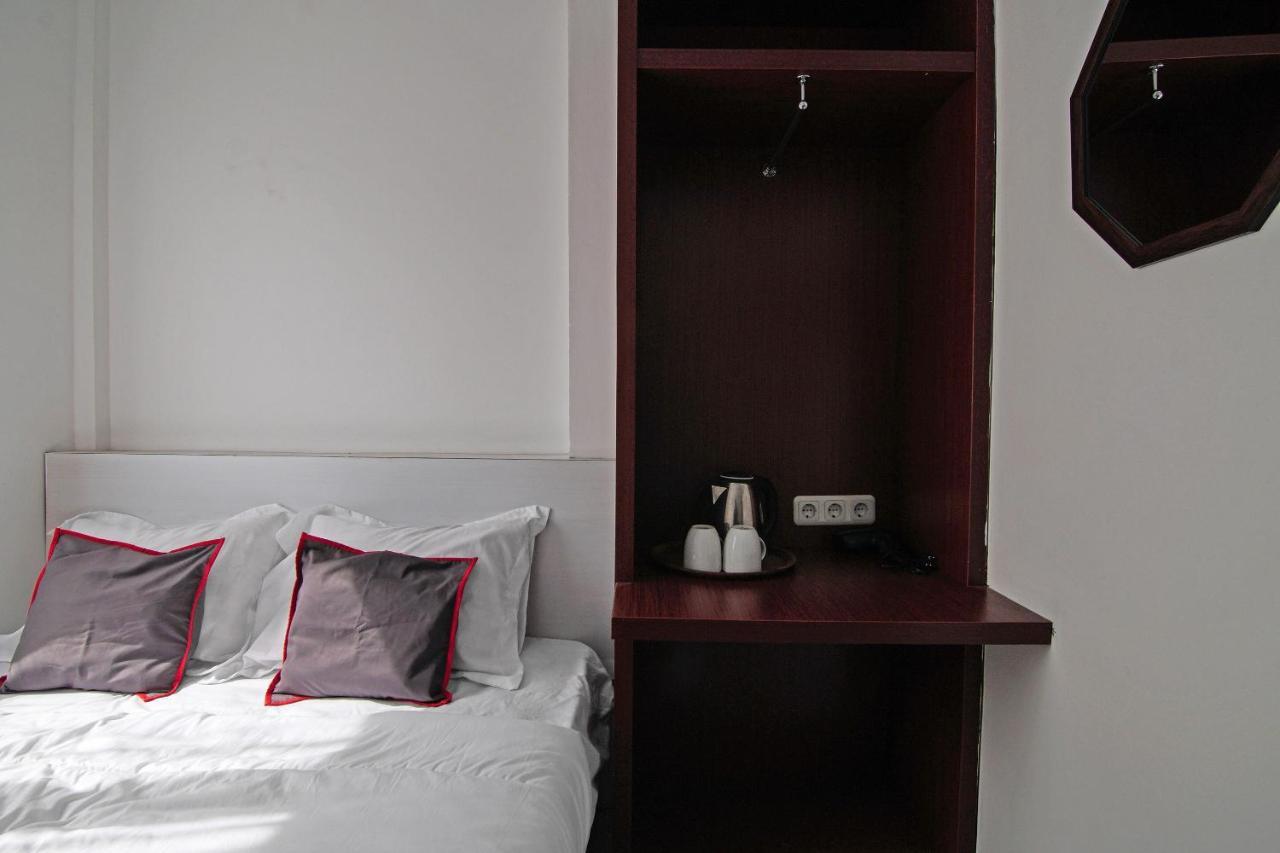 Oyo 92300 Koala House Hotel Pekanbaru Ngoại thất bức ảnh