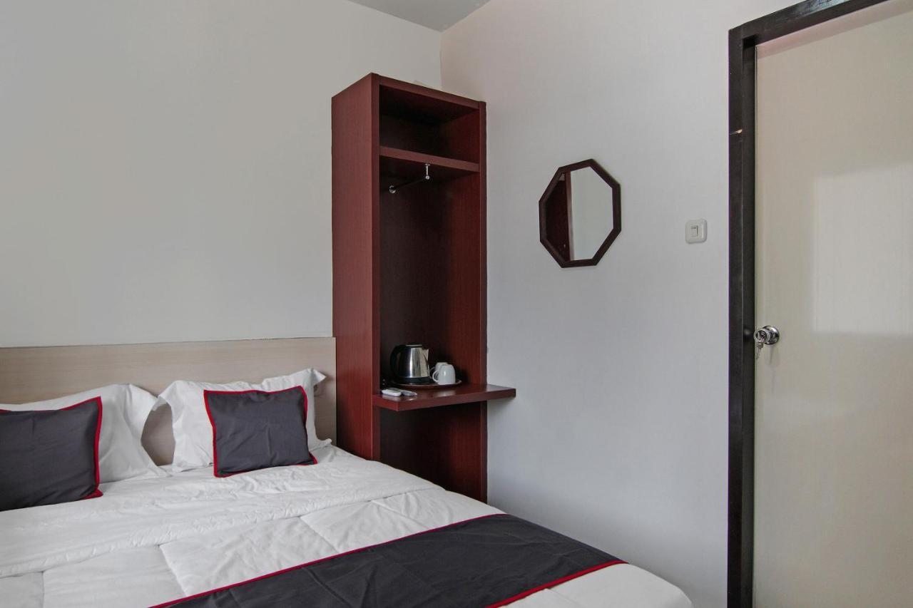 Oyo 92300 Koala House Hotel Pekanbaru Ngoại thất bức ảnh